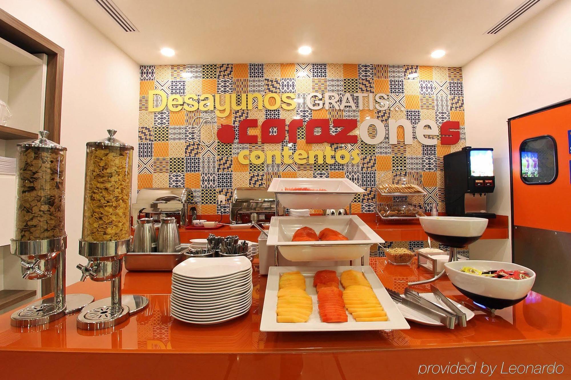 One Villahermosa 2000 エクステリア 写真